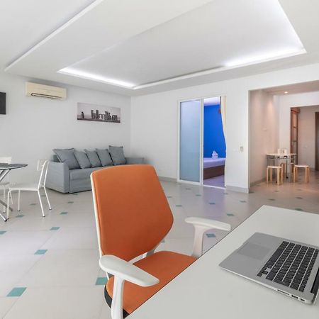 Condor Apartment Nai Harn Екстериор снимка
