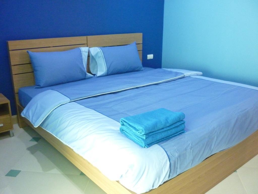 Condor Apartment Nai Harn Екстериор снимка