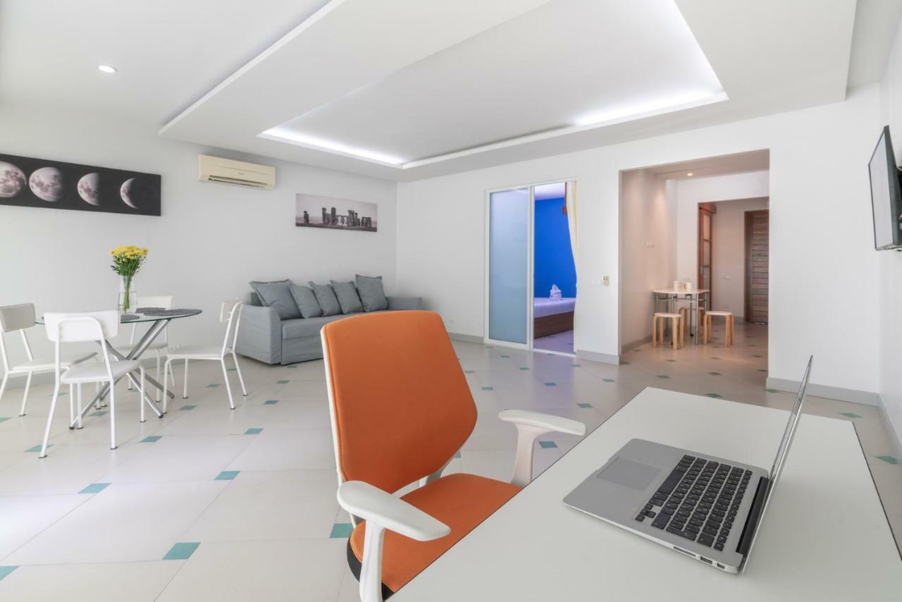 Condor Apartment Nai Harn Екстериор снимка