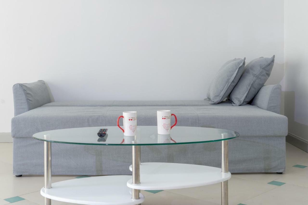 Condor Apartment Nai Harn Екстериор снимка