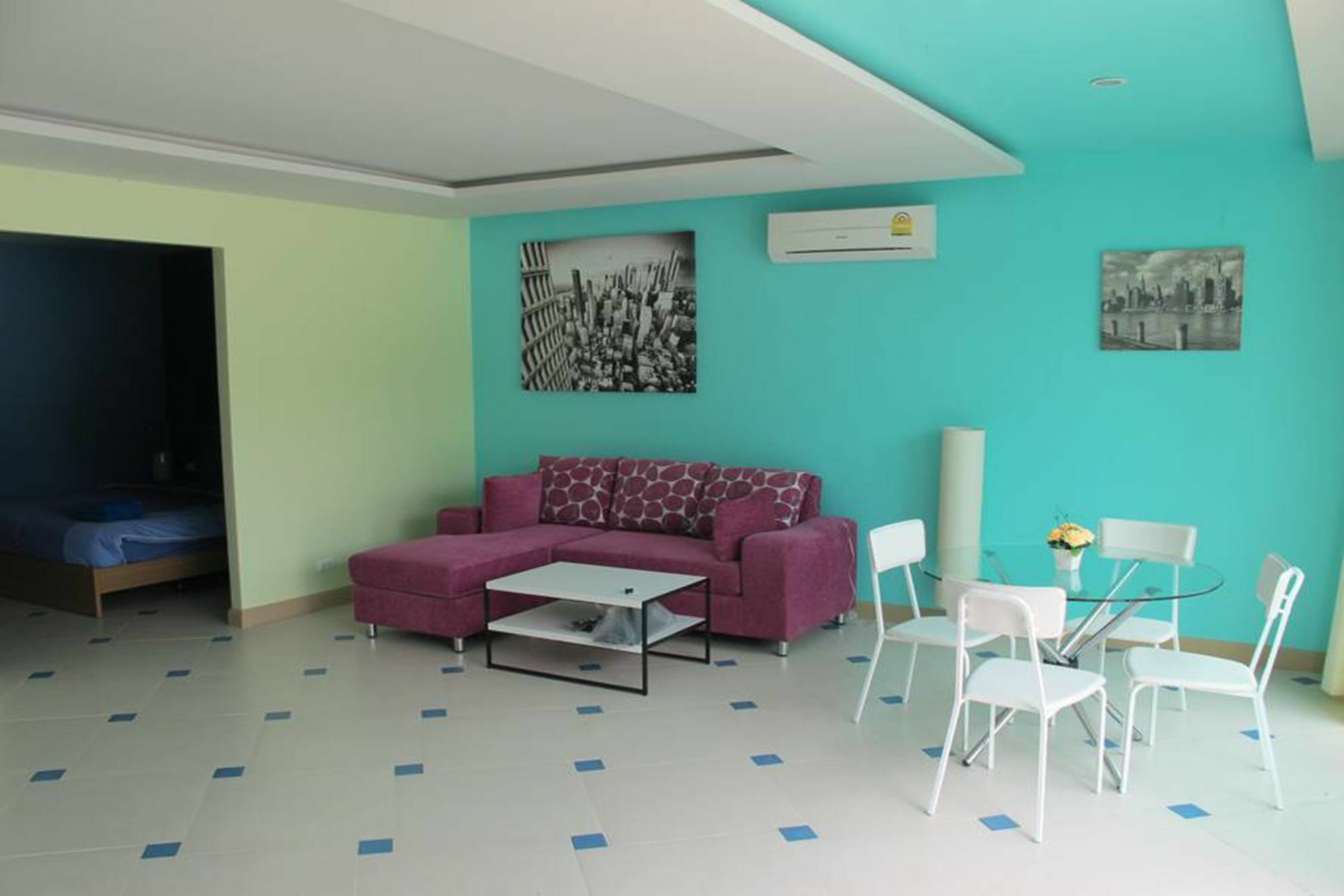 Condor Apartment Nai Harn Екстериор снимка