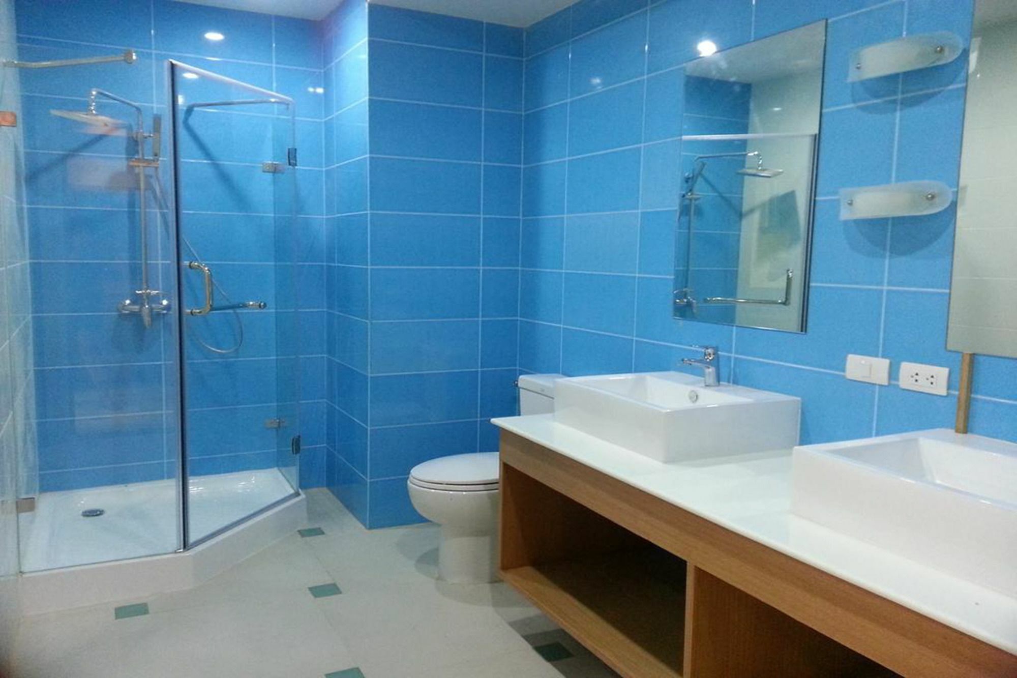 Condor Apartment Nai Harn Екстериор снимка