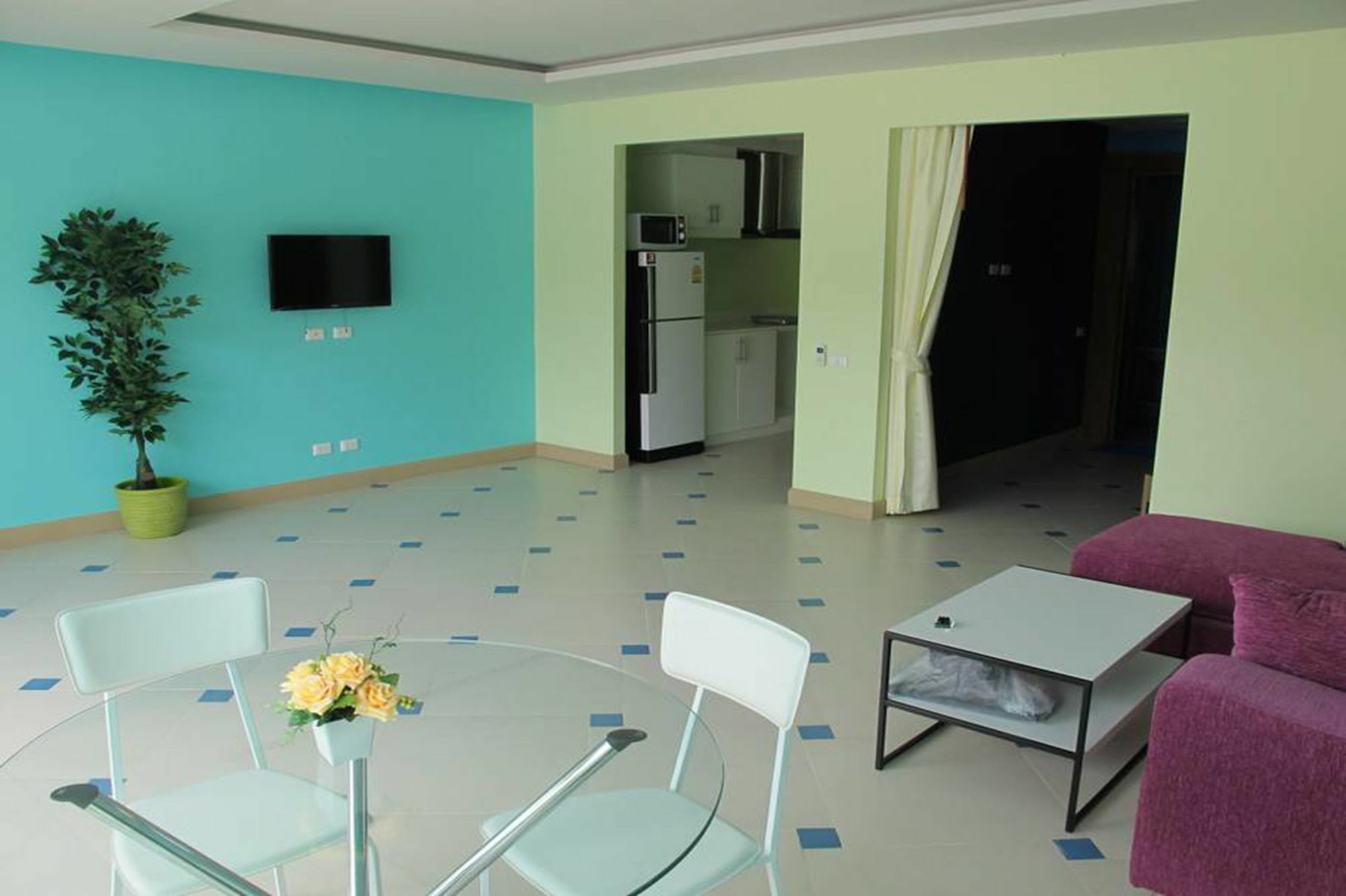 Condor Apartment Nai Harn Екстериор снимка